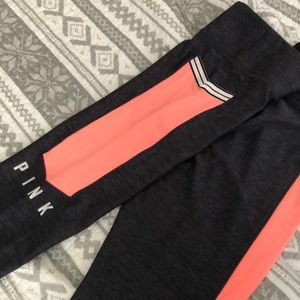 Victoria’s Secret/pink ultimate leggings
